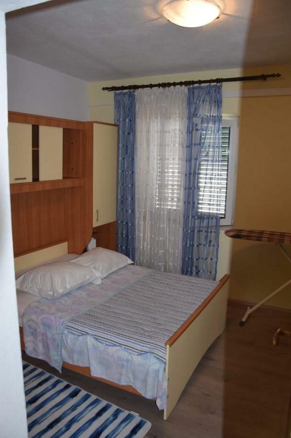 Apartman Linda Baška Voda Екстериор снимка
